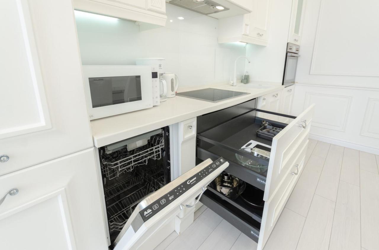 Petrovdom Apartments 10-353 In Rc Central Park, 7 John Mccain Street Kiew Exterior foto